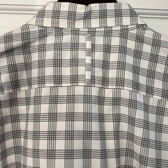 EUC Banana Republic plaid shirt. Men’s Large - Picture 7 of 9